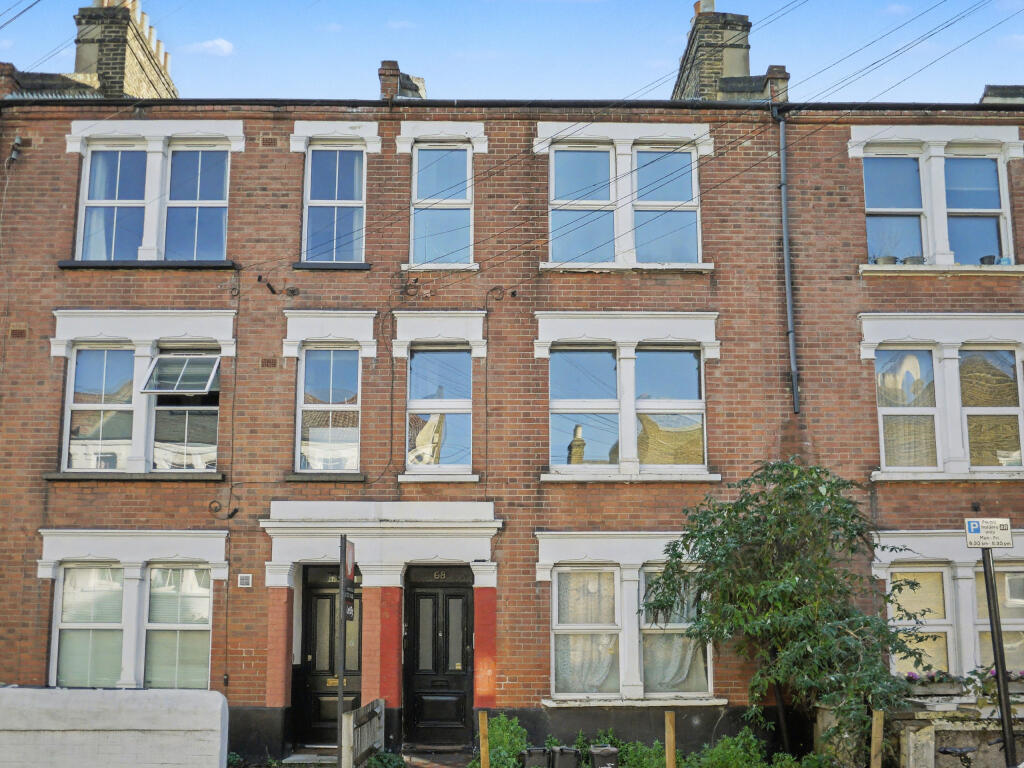 Main image of property: Flat 2, 68 Southwell Road, London, SE5 9PG.