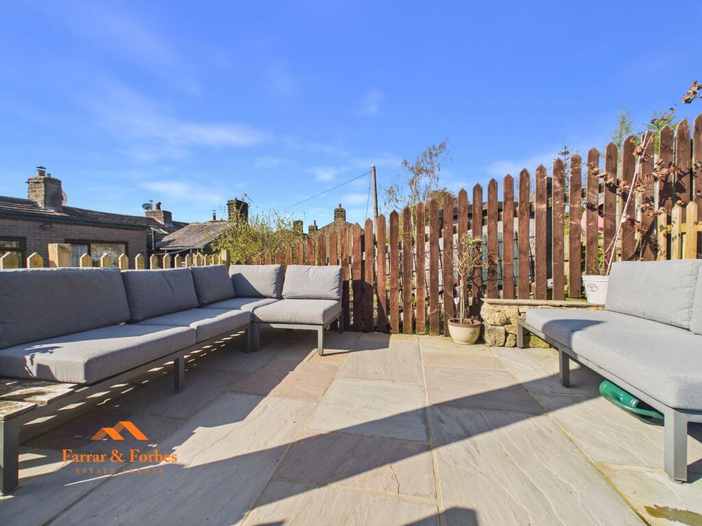 Additional image 24 of New Row, Winewall, BB8