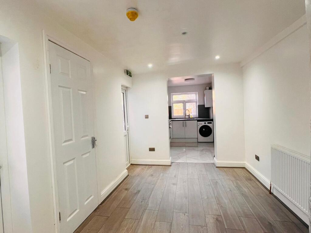 Main image of property: Glenny Road, Barking, IG11