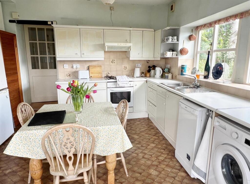 Additional image 5 of Ivy Terrace, Bradford-On-Avon