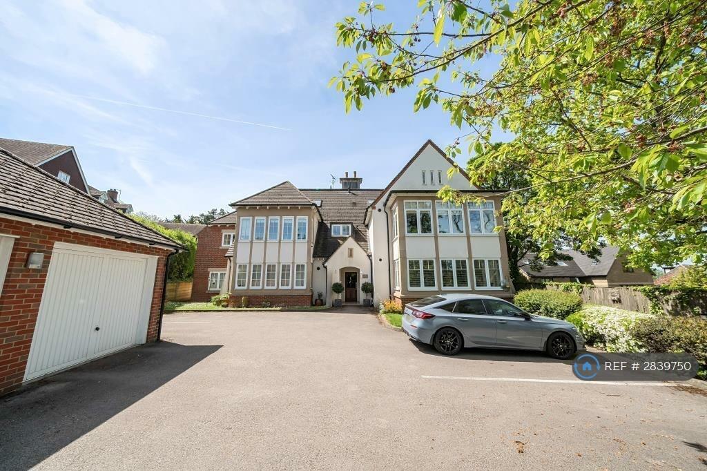 Main image of property: Dean Court Road, Oxford, OX2