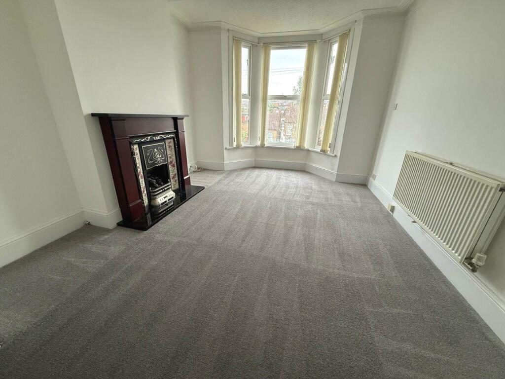 House in Dartford - View 4