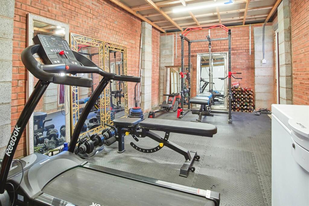 Additional image 5 of Hawthorn Way, Birmingham