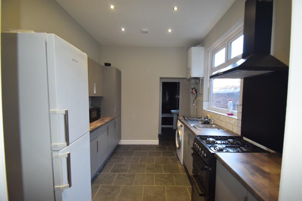 Boughey Road, Shelton, Stoke-On-Trent, ST4 photo 2