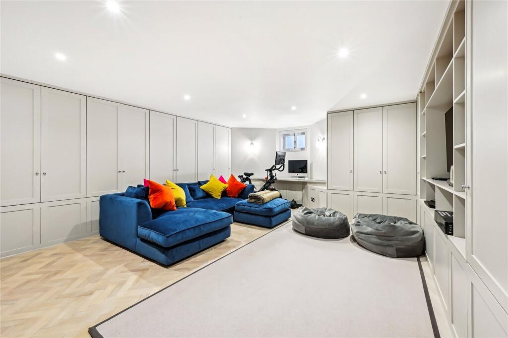 House in London - View 4