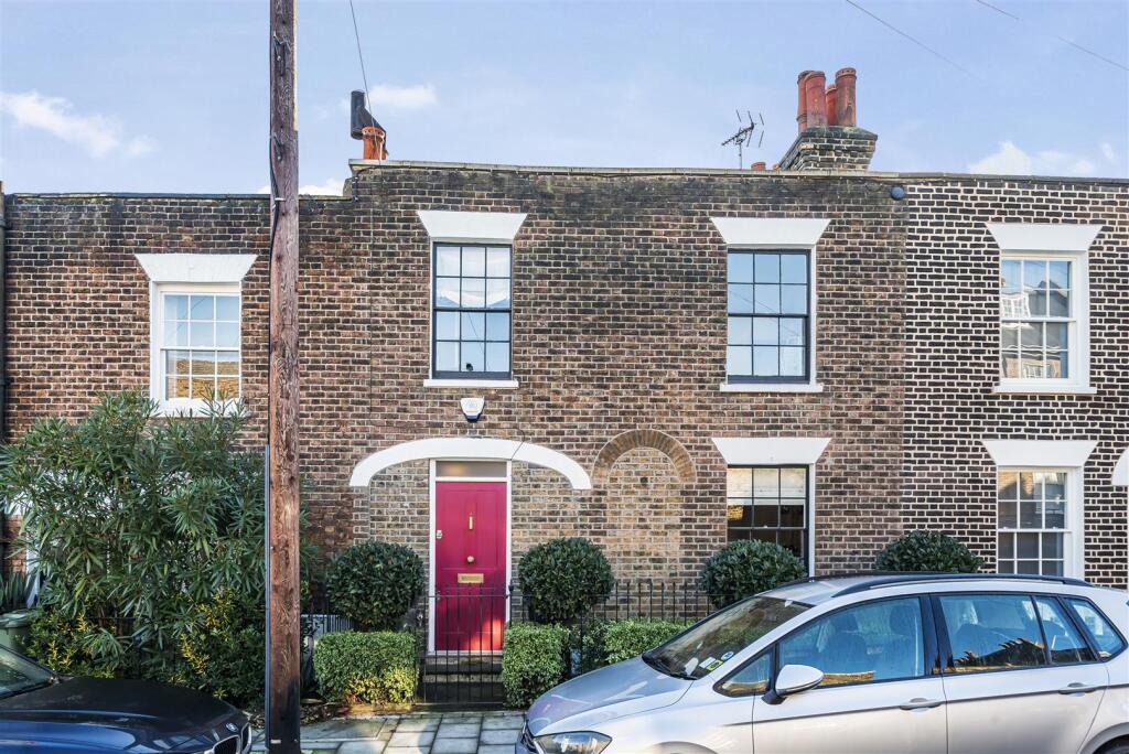 Main image of property: Lillieshall Road, London, SW4