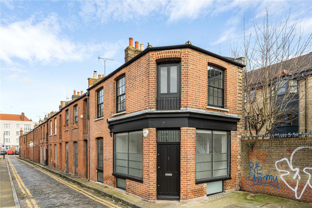 Main image of property: Padbury Court, London, E2