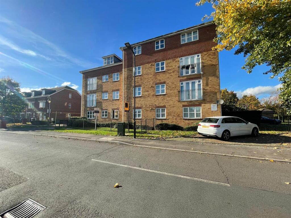 Main image of property: Cannon Gate, Slough