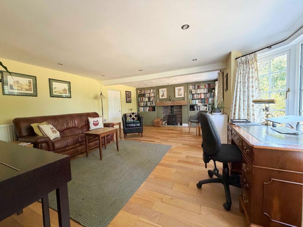 House in Warwick, Offchurch - View 4