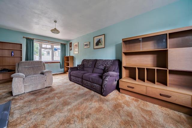 House in Basingstoke and Deane, Berg Estate, South Ham - View 2