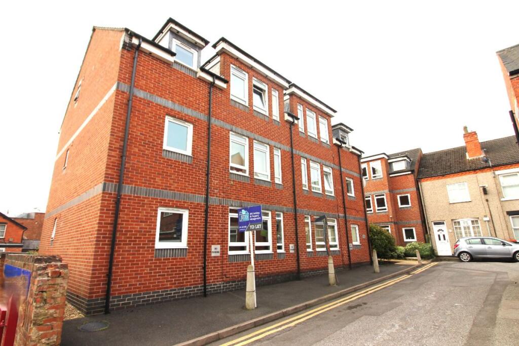 Main image of property: 2 The Courtyard, Hucknall