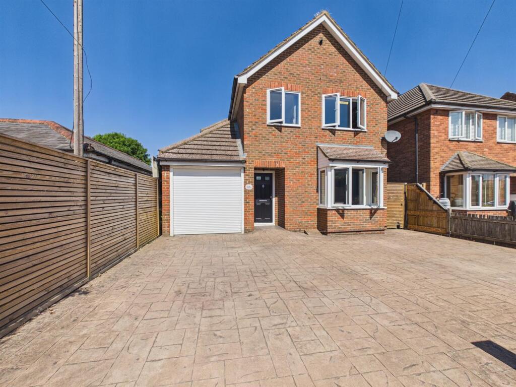 Main image of property: Belle Vue, Stone, Stone, Aylesbury