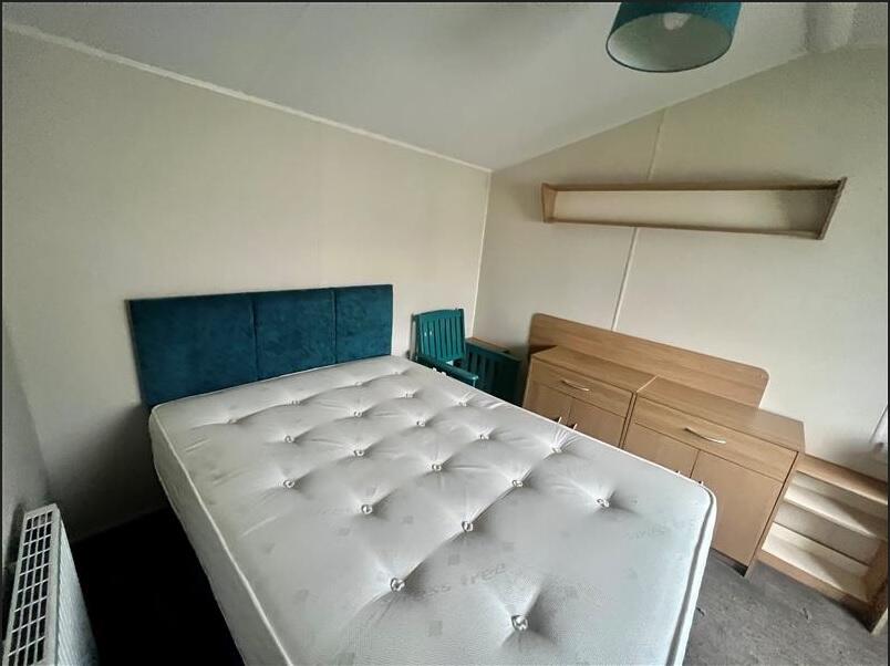 Willerby Mistral 2018, White Rose Holiday Park, Hutton Sessay, Thirsk, North Yorkshire, YO7 3BA - View 5