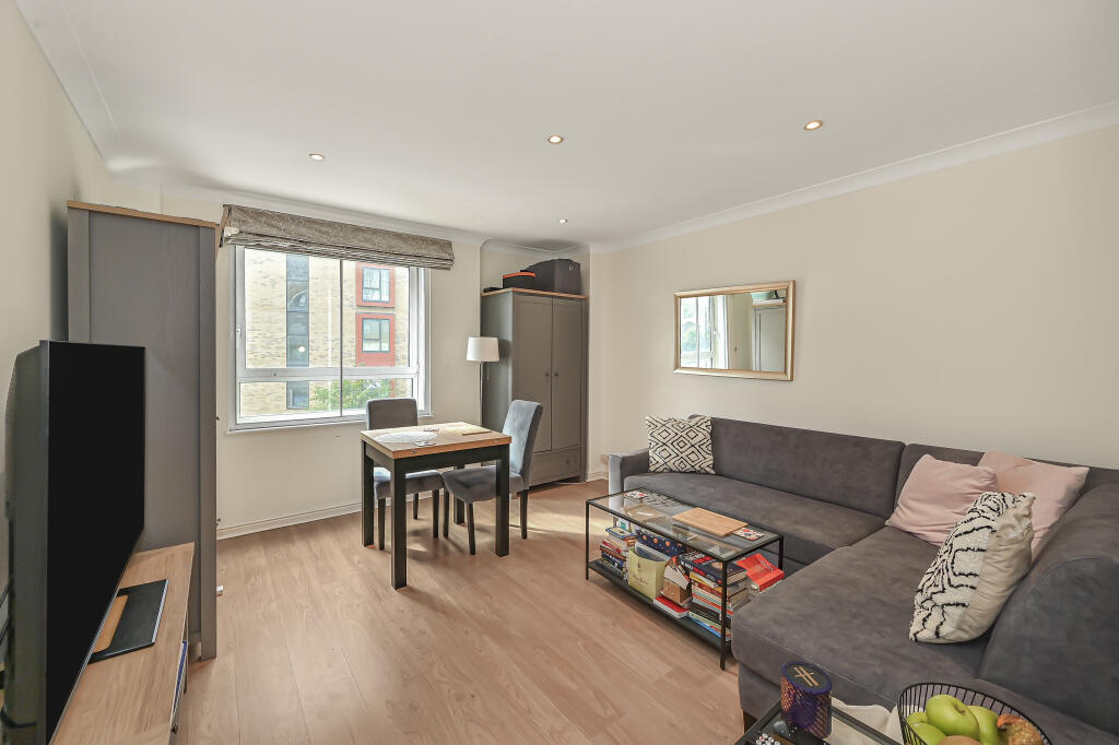 Apartment in London - View 4