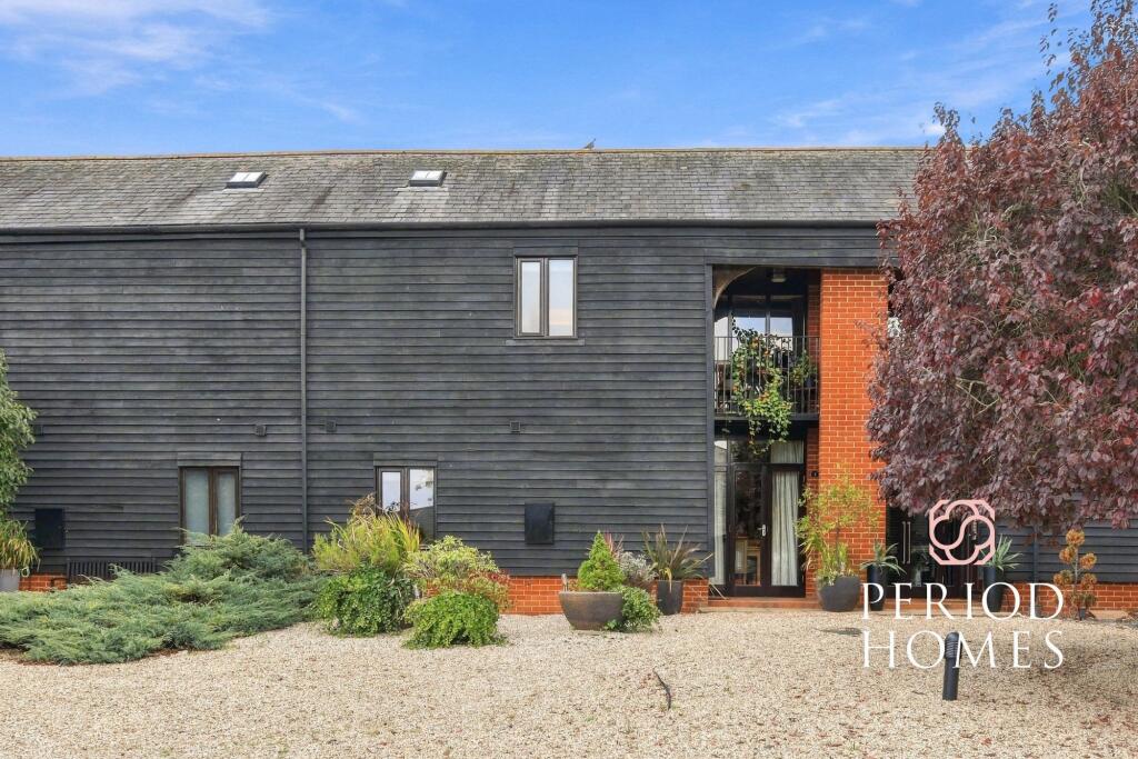 2-bed house on Waterson Vale, Chelmsford, £475,000