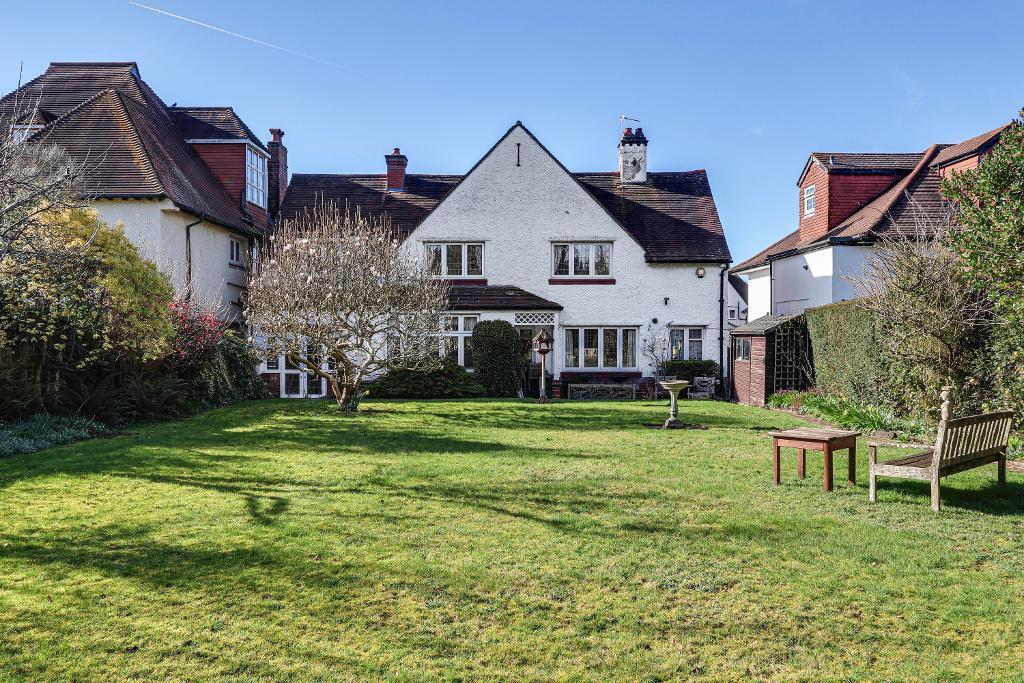 Main image of property: Melville Avenue, South Croydon, CR2 7HY
