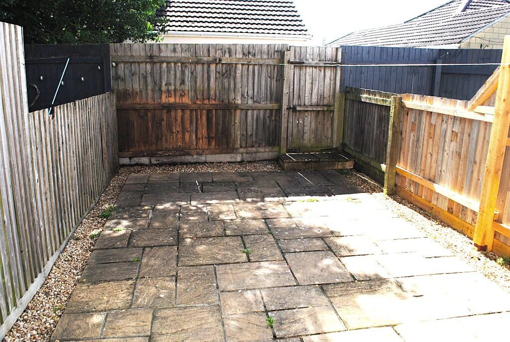 Additional image 10 of ***very Well Presented 2 Bedroom House With 2 Parking Spaces***