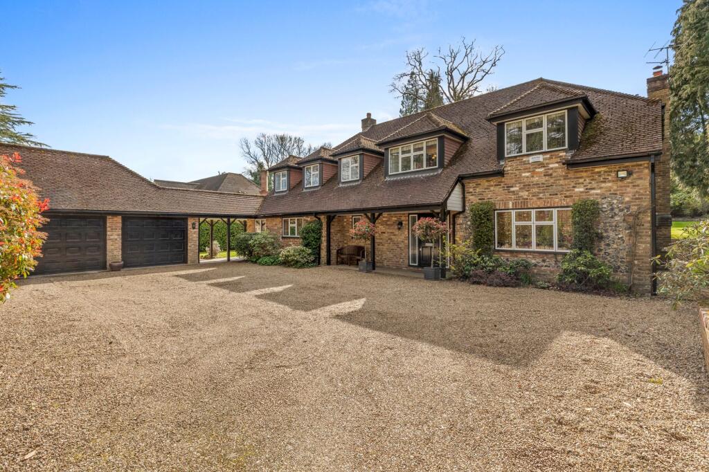Main image of property: Stratton Chase Drive, Chalfont St. Giles, HP8