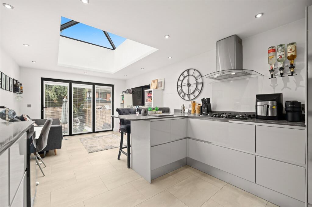 Main image of property: College Road, College Town, Sandhurst, Berkshire, GU47