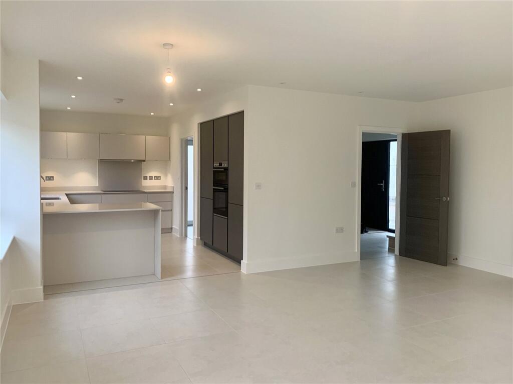 House in Exeter - View 5
