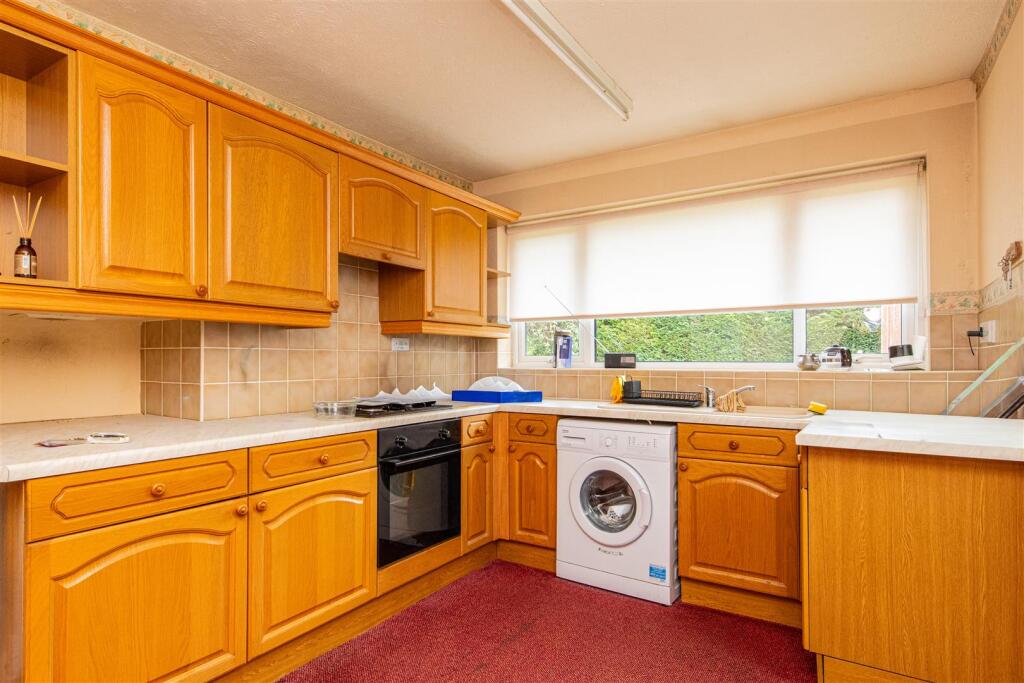 House in Higham Ferrers, North Northamptonshire - View 4