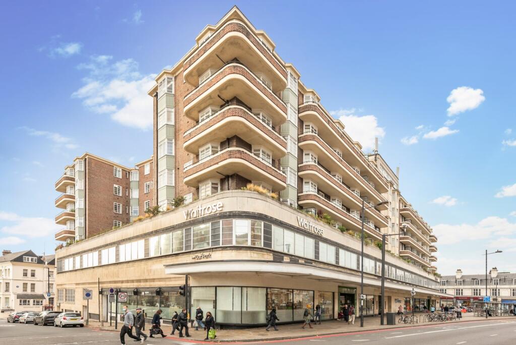 Apartment in London - More