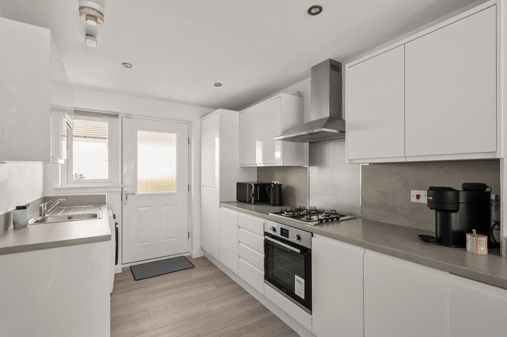 House in Falkirk, Antonshill - View 4