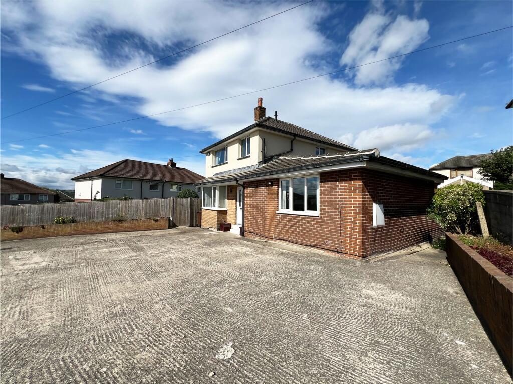 Main image of property: Longden Walk, Lepton, HD8