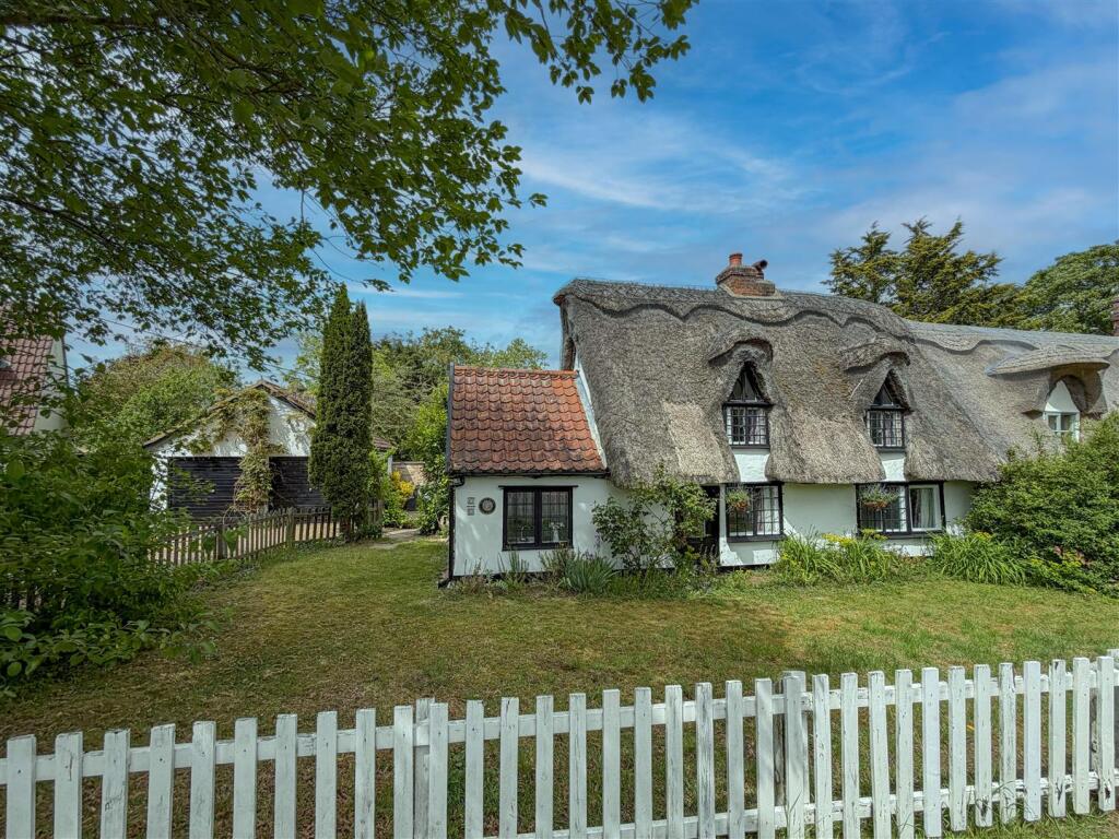 Main image of property: Chapel Road, Weston Colville