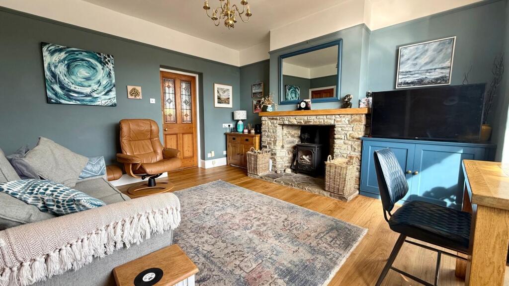 House in Exeter - View 3