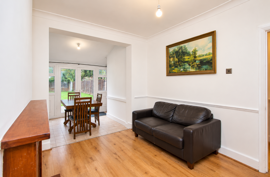 House in Ilford - View 3