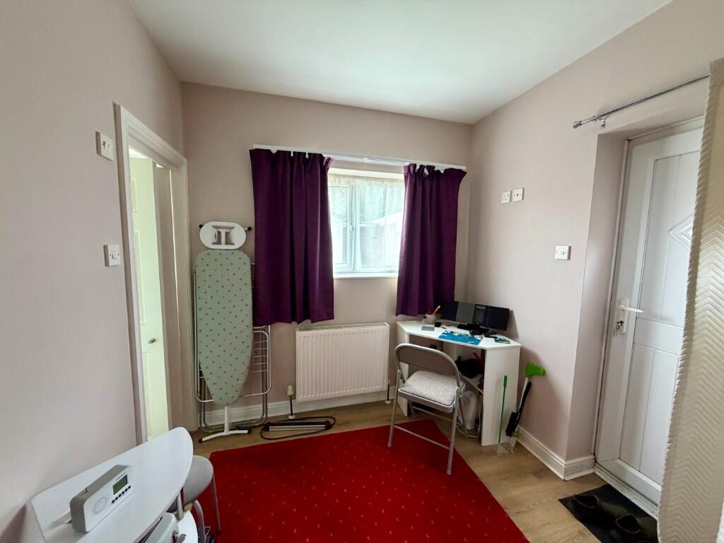 Warley Road, Blackpool, Lancashire, FY2 photo 5