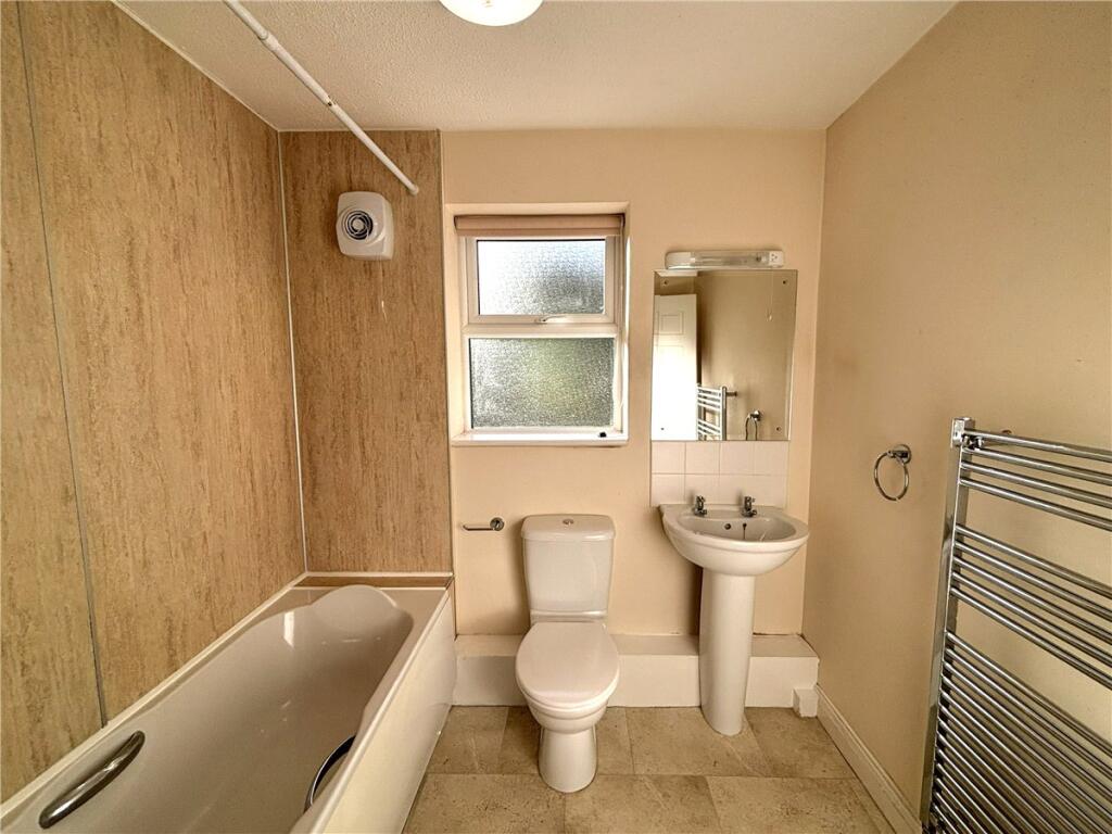House in Harrogate - More