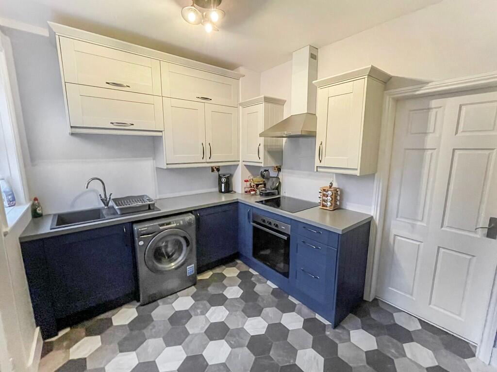 Powell Street, Harrogate, North Yorkshire, HG1 photo 4