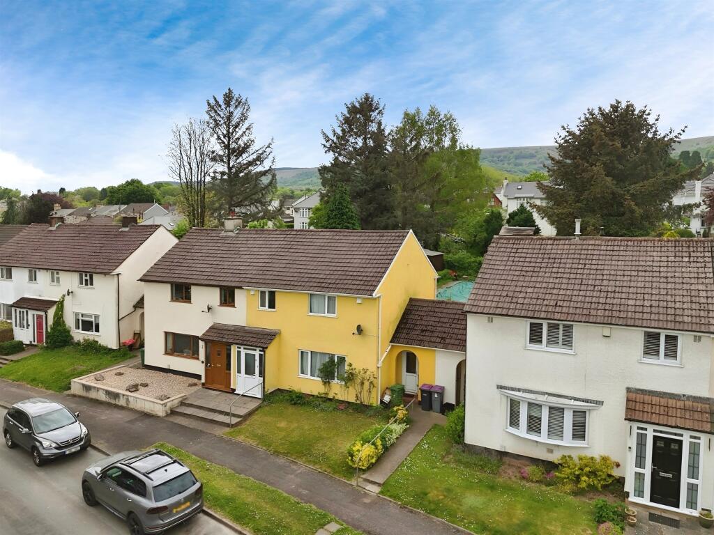 Main image of property: Tynewydd Avenue, Pontnewydd, Cwmbran