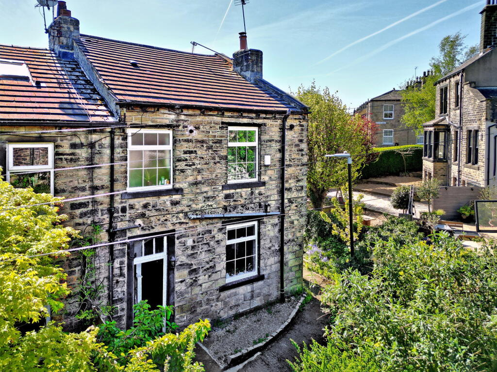 Main image of property: 36 Clarke Street, Calverley, Pudsey, LS28 5NH
