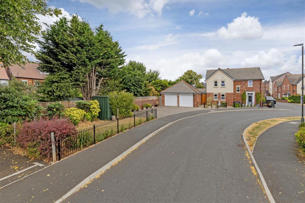 Hunters Walk, Saltergate, Chesterfield