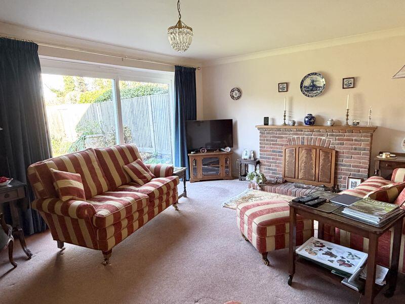 Colville Drive, Bishops Waltham  photo 3