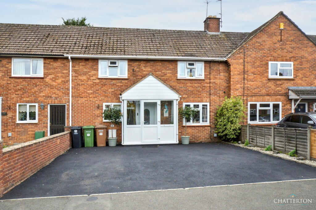 Main image of property: 24 Anne Crescent, Evesham, WR11 1HZ