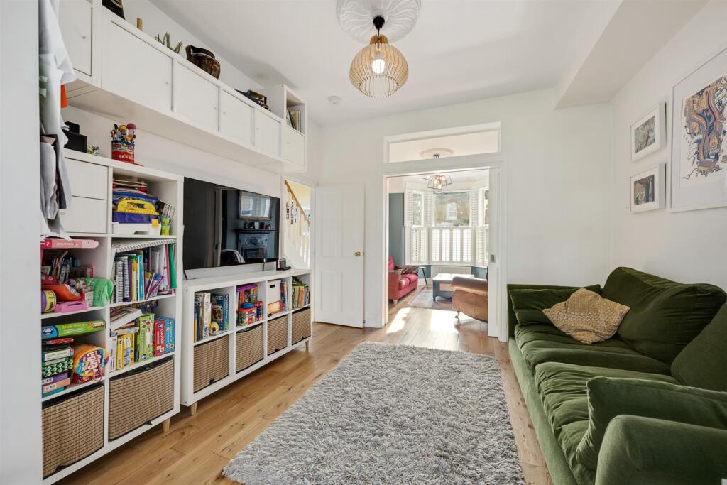 Dumbreck Road, SE9 photo 3