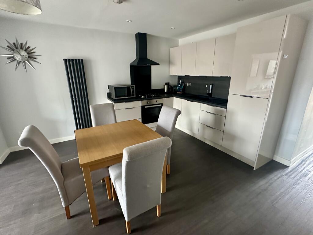 House in Paisley - View 5