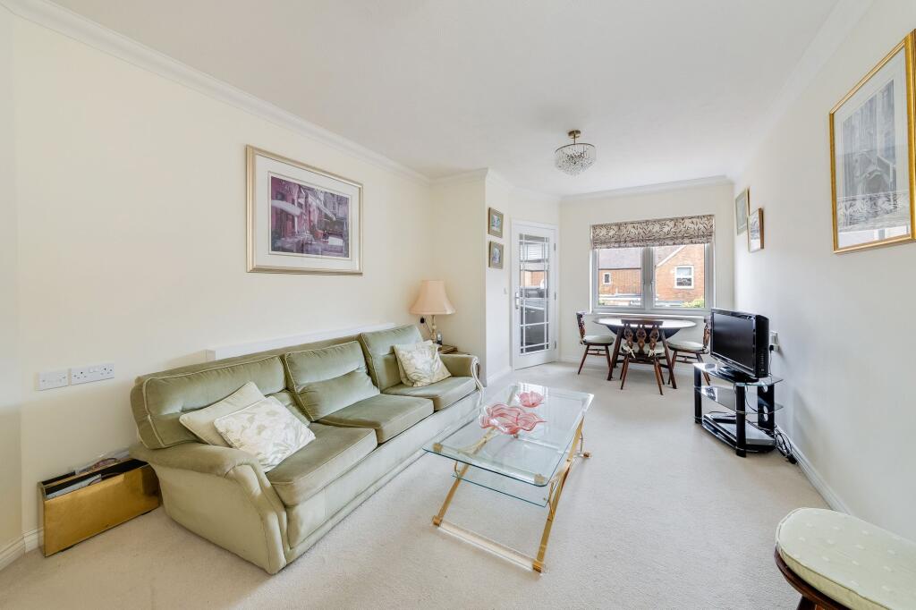 Apartment in Oxford - More
