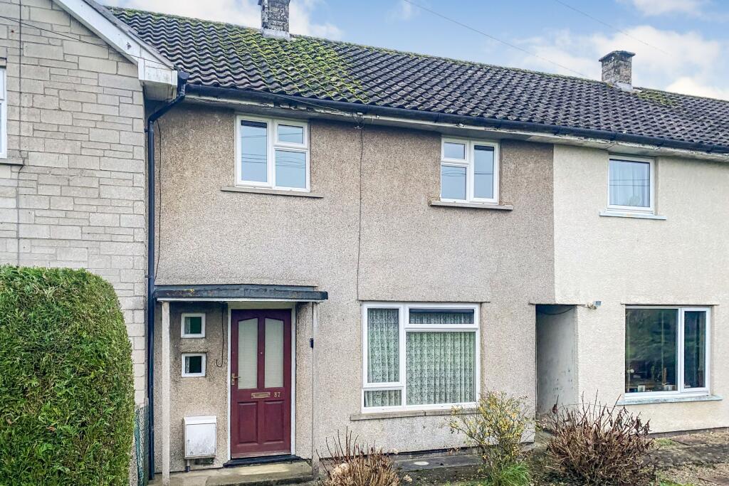 Main image of property: 37 Manor Road, Chippenham, Wiltshire SN14 0LH