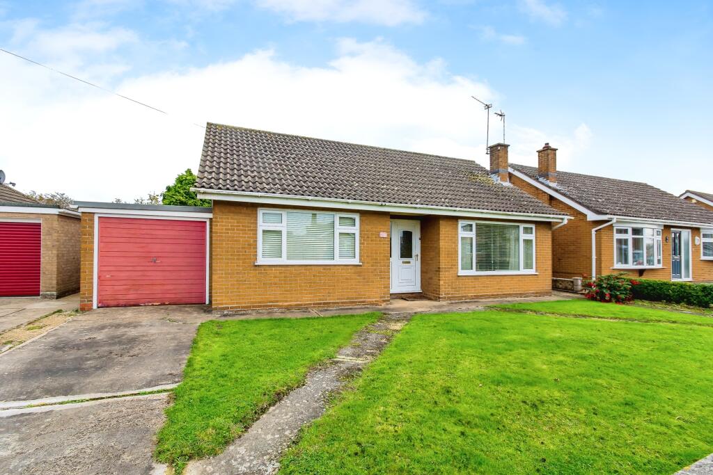 2-bed bungalow on Ryton Road, Boston, Lincolnshire, PE21, £180,000