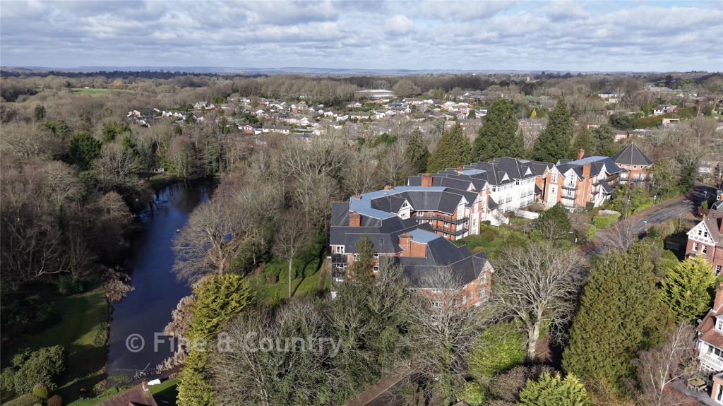 Main image of property: Warberry Park Gardens, Tunbridge Wells, Kent