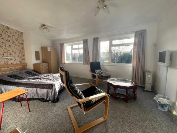 Flat 1