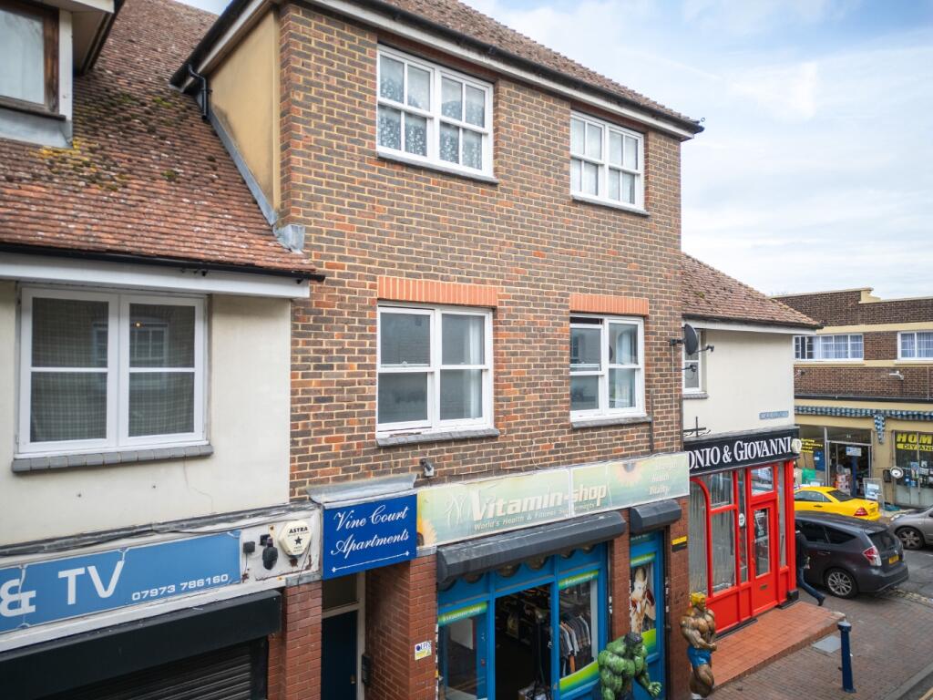 Main image of property: Vine Court, Brewhouse Yard, Gravesend, Kent, DA12 2EJ