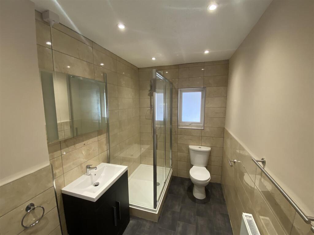 Additional image 3 of Roe Green Lane, Hatfield