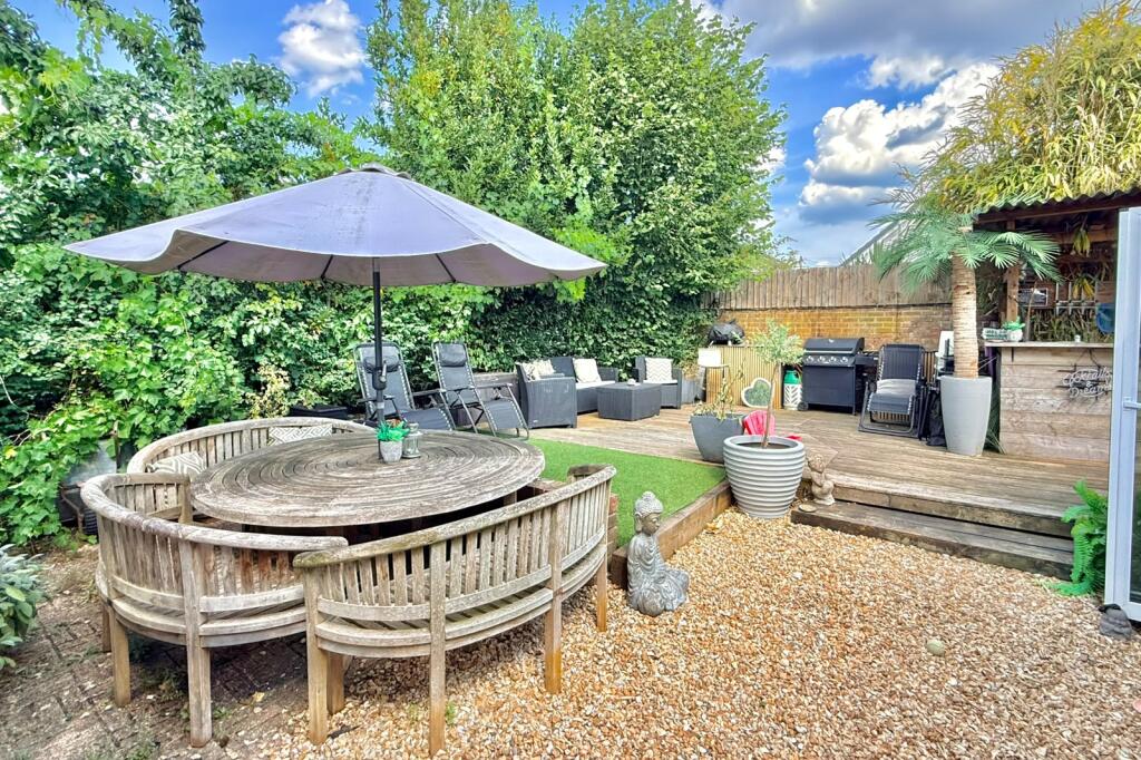 Main image of property: Moneyfly Road, Verwood BH31 6BL