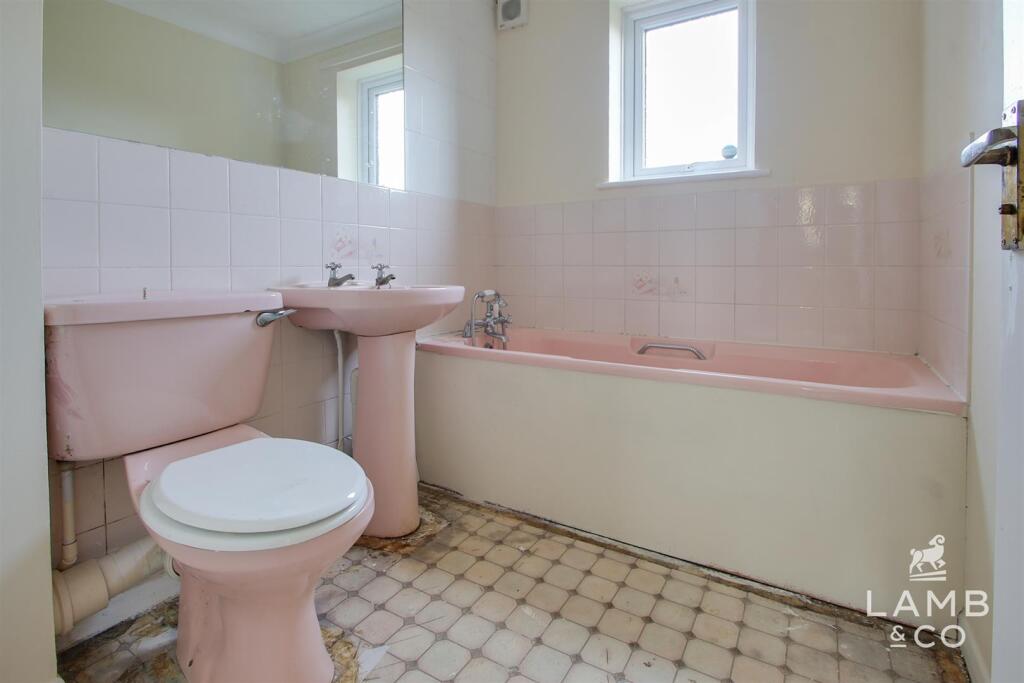 Apartment in Clacton-on-Sea, Great Clacton - View 5